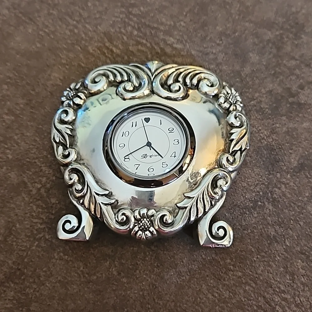 Vintage BRIGHTON 1996 Silver Plated Floral Heart Castlecore Desk Clock
